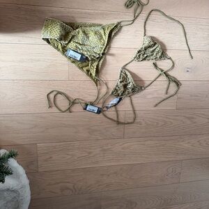 PrettyLittleThing Olive Textured Bikini